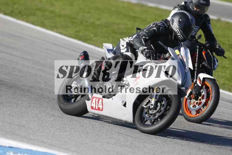 /02 28.-31.01.2025 Moto Center Thun Jerez/gruen-green/414